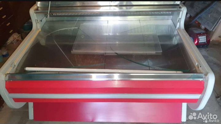 Холодильник витрина