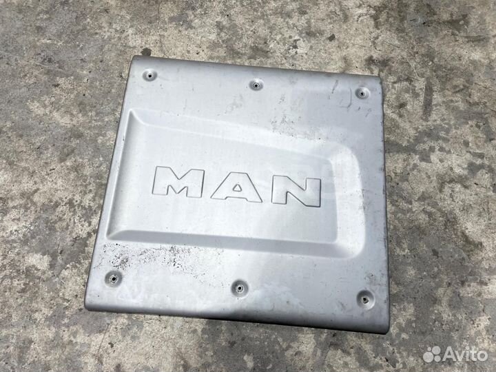 Облицовка глушителя MAN TGX 2014 81151100535