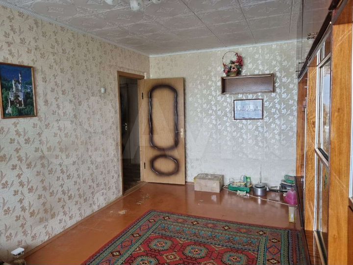 Комната 40 м² в 5-к., 5/5 эт.