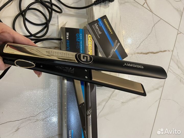Выпрямитель для волос профессиональный