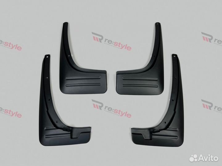 Брызговики Toyota RAV4 (ха20) 00-05г Черные