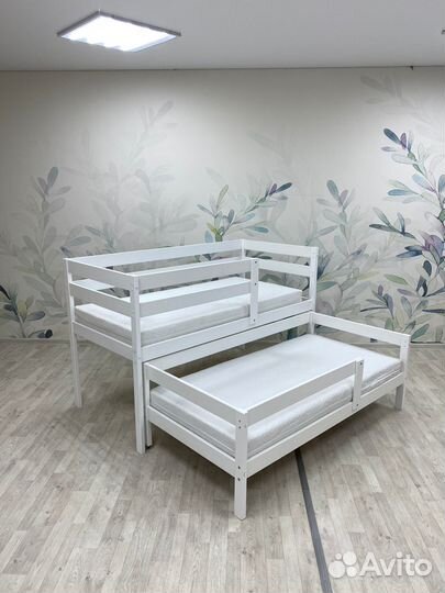 Кровать двухъярусная двухместная