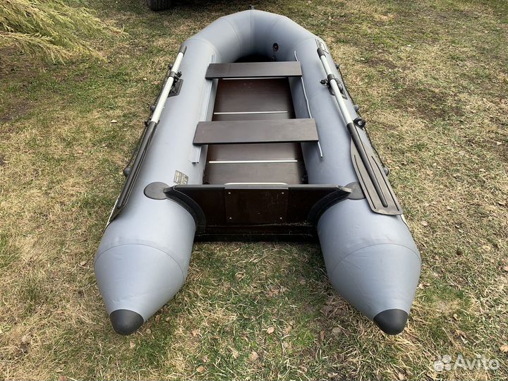 Надувная лодка Pelican-285Т