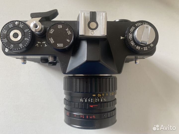 Фотоаппарат СССР Зоркий 4, Зенит 12 XP