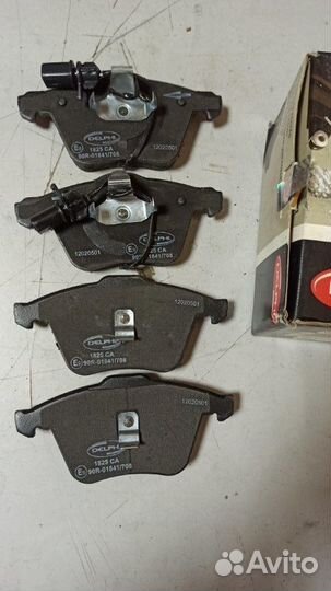 Тормозные колодки переднее Audi A6 2004-2011