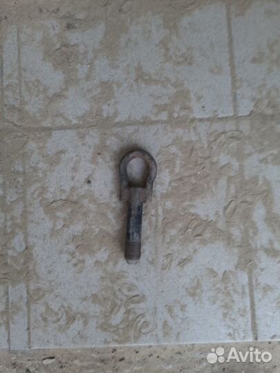 Буксировочный крюк toyota vitz.platz.и прочие