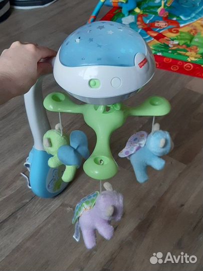 Мобиль Fisher Price Мечты о бабочках CDN41