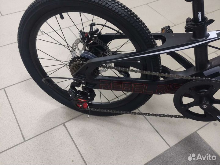 Лёгкий велосипед на 6-8 лет