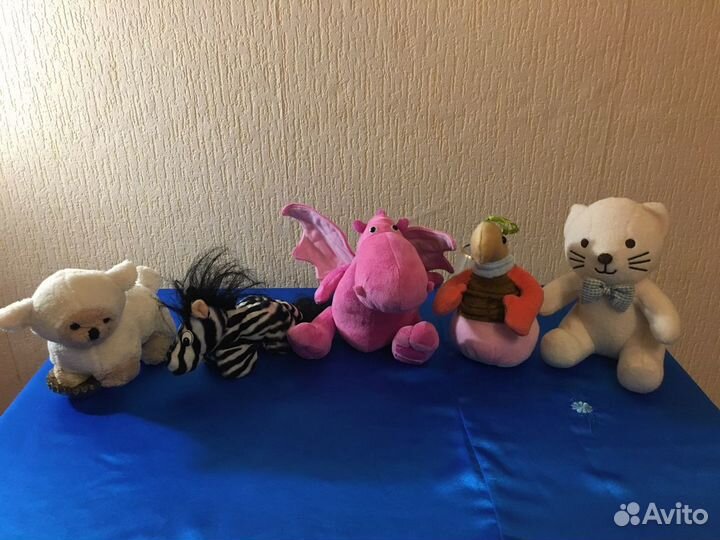 Мягкие игрушки, много