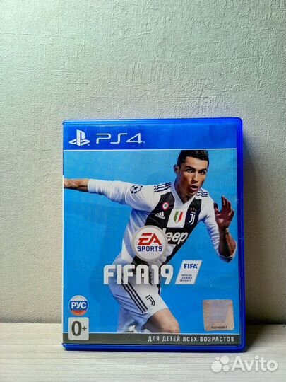 FIFA 19, FIFA 16 на PS4