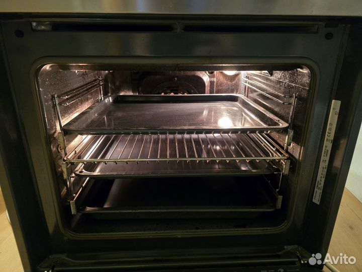 Духовой шкаф Electrolux встраиваемый