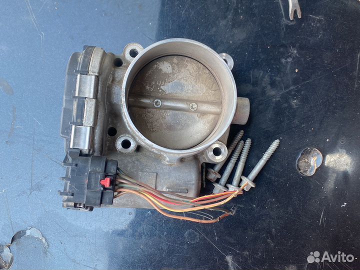 Дроссельная заслонка Jeep Grand Cherokee wk2