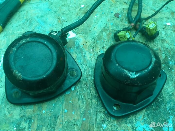 Датчики уровня подвески Toyota crow majesta171