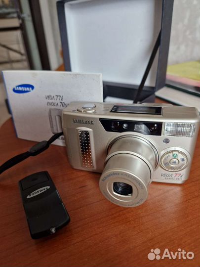 Пленочный фотоаппарат