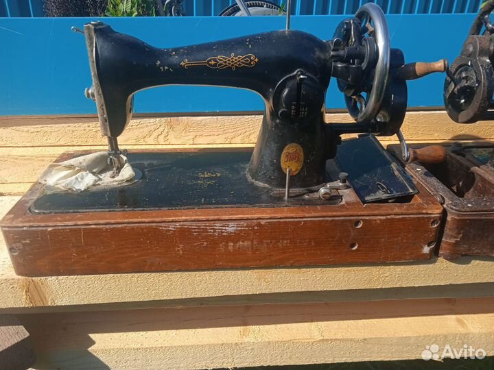 Швейная машинка