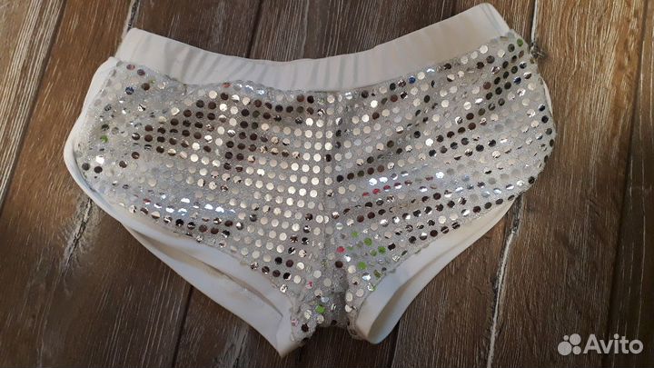 Шорты новые