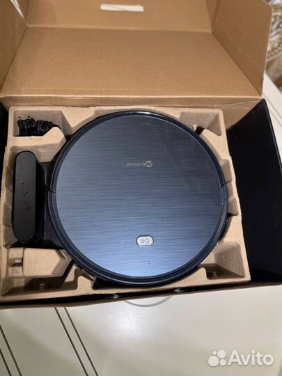 Робот пылесос neatsvor x500