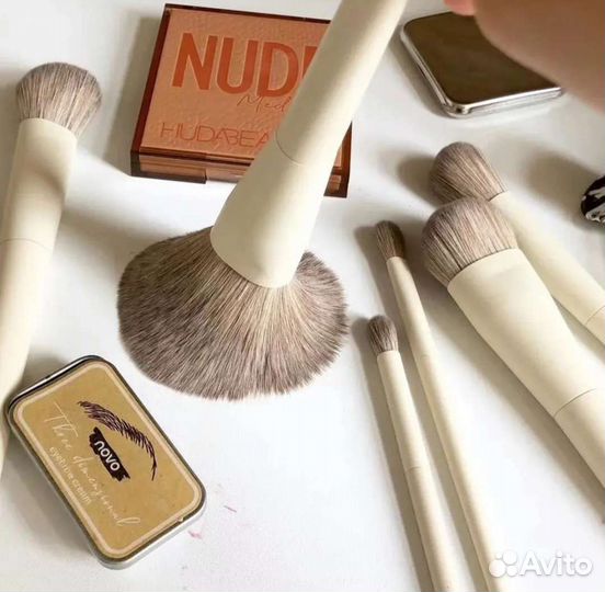 Кисти для макияжа