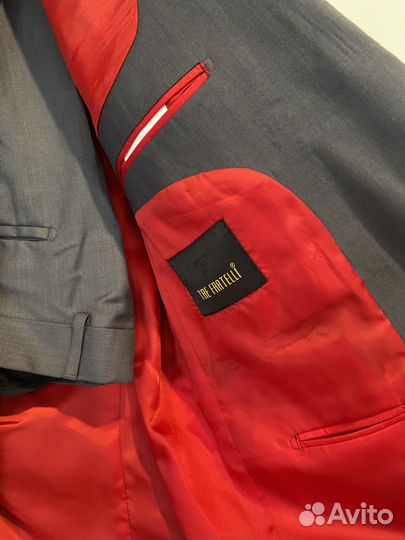 Костюм мужской