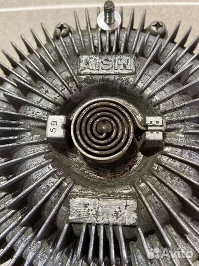 Вискомуфта Isuzu Bighorn 1994 г