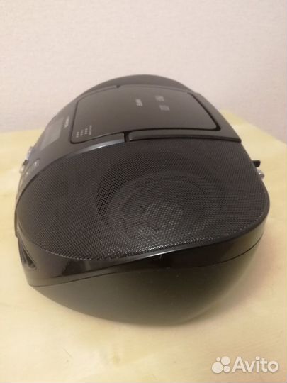 Магнитола varta с цифровым тюнером и пультом ду