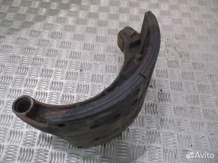 Колодка тормозная задняя MAN 81502016223