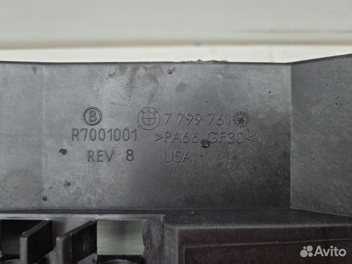Кронштейн радиатора левый Bmw X6 E71 N54B30A 2010