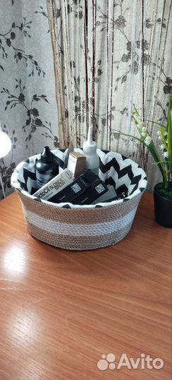 Вязанные корзинки