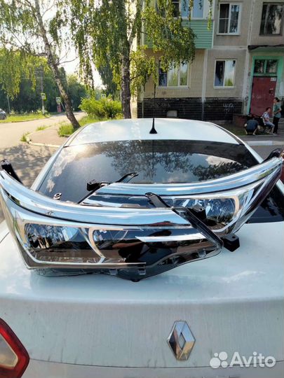 2 Фары toyota corolla e 180 рестайлинг