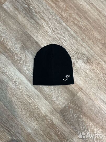 Мужская шапка
