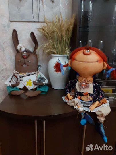 Текстильная интерьерная кукла