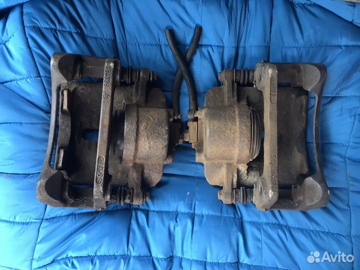 Тормозные суппорта dodge caravan 2.4 передние