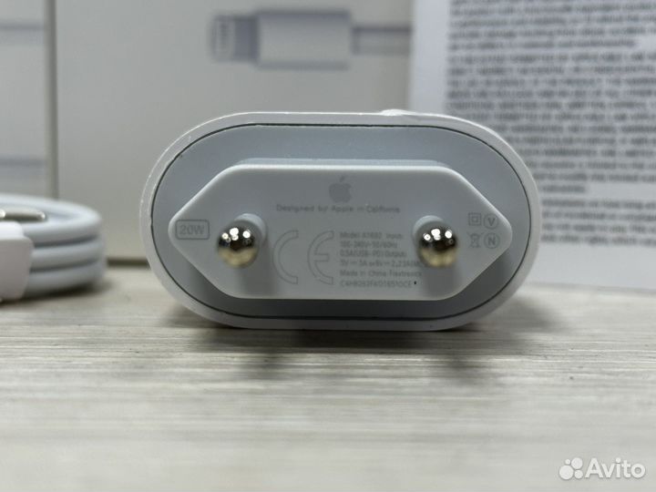 Быстрая зарядка iPhone 20w tm11