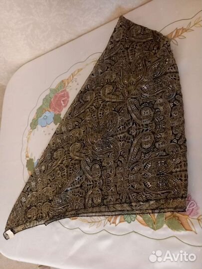 Шелковый платок новый