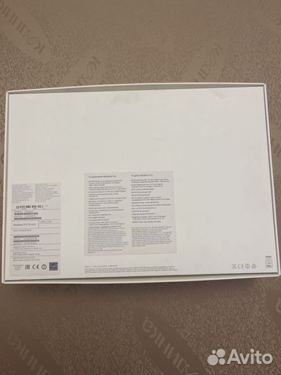 Корбка от Apple macbook Pro-13-inch