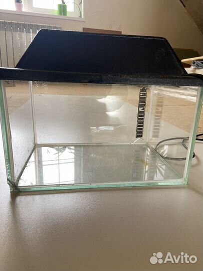 Крышка аквариума с лампой