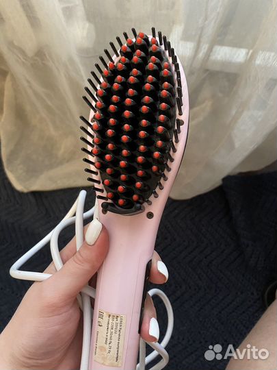 Расческа-выпрямитель