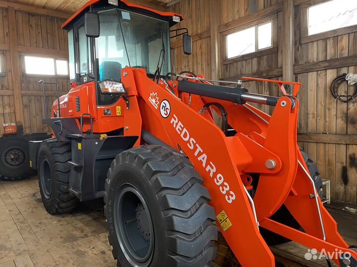 Фронтальный погрузчик Redstar 933, 2023