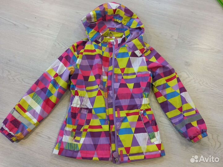 Куртка для девочки рост 122-128 см