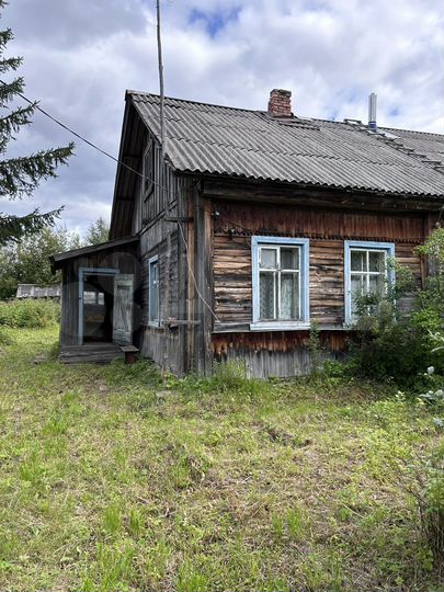 Дом 24,6 м² на участке 8 сот.