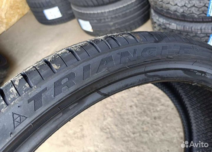 Triangle Sports TH201 225/35 R20 90Y