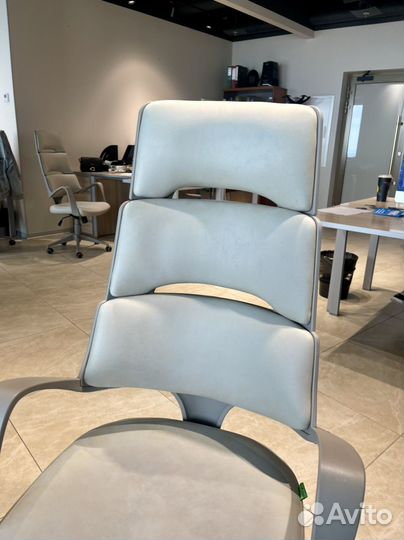 Офисная мебель