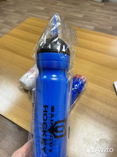 Хоккейная бутылка