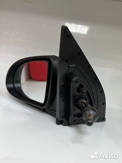 Зеркало двери в сборе левое hyundai accent