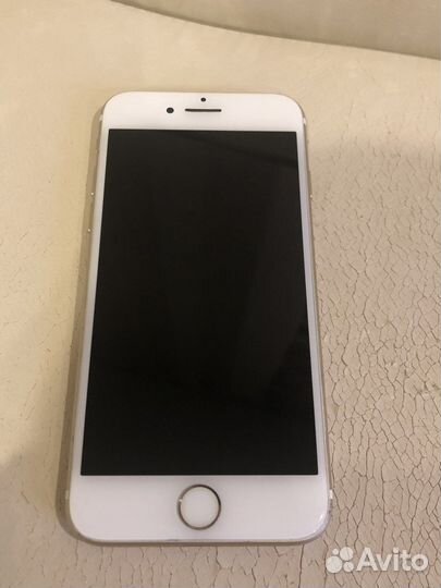 Телефон iPhone 7 128gb