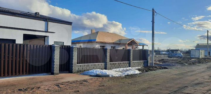 Дом 240 м² на участке 10 сот.