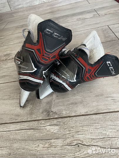 Коньки хоккейные CCM FT2 YTH 12D