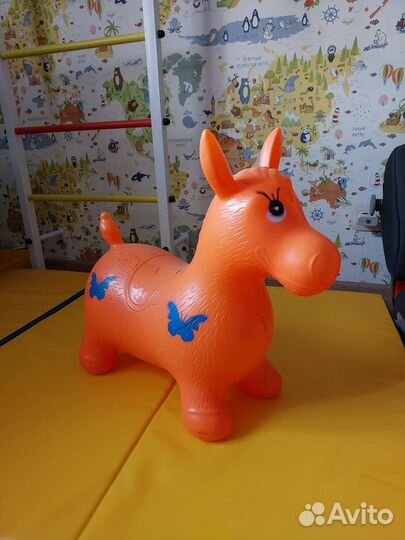 Резиновый попрыгун ослик