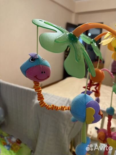 Мобиль на кроватку Tiny love