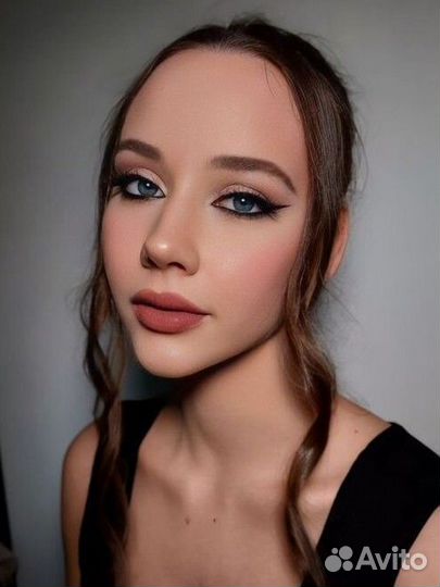 Визажист, Макияж, Стилист по волосам